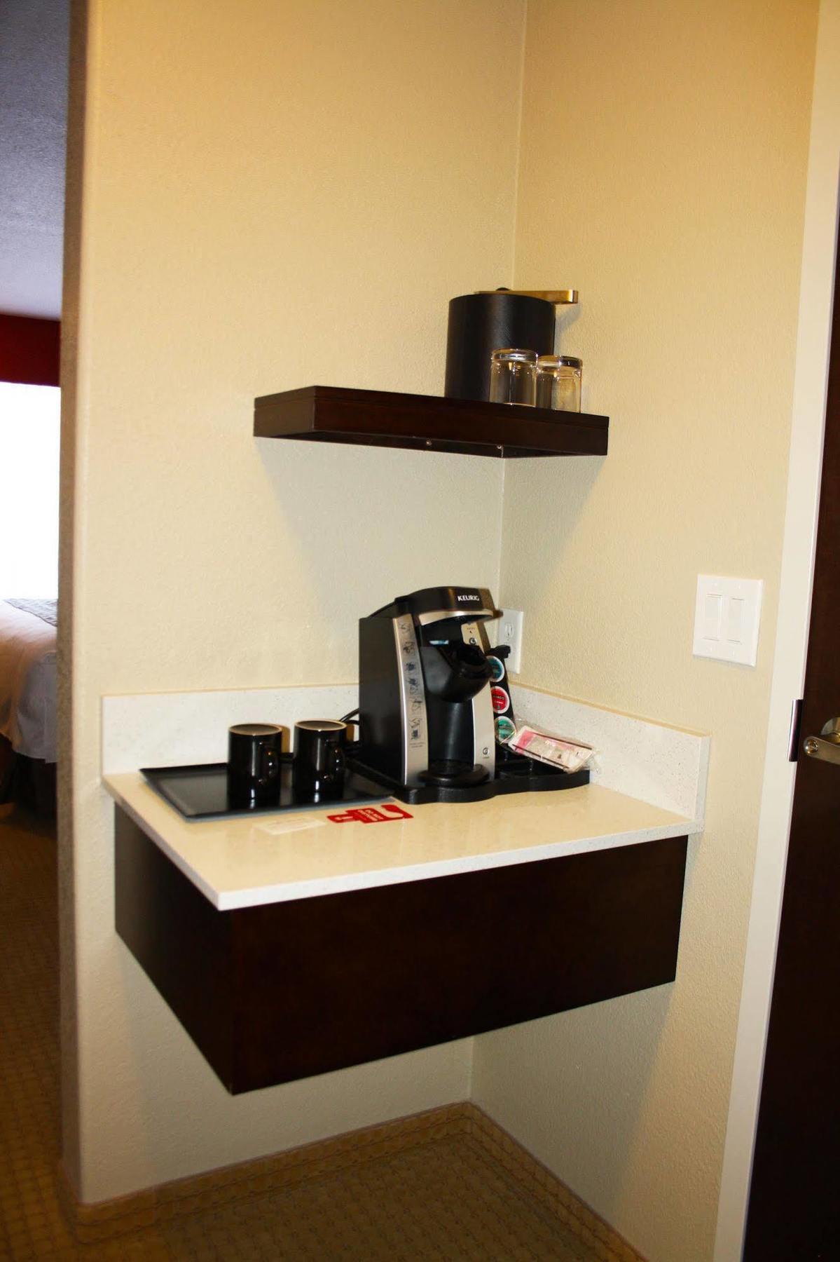 The Kanata Inns Invermere Luaran gambar